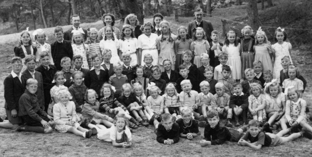 1947 schoolreisje School met de Bijbel Veenhuizen naar Appelscha